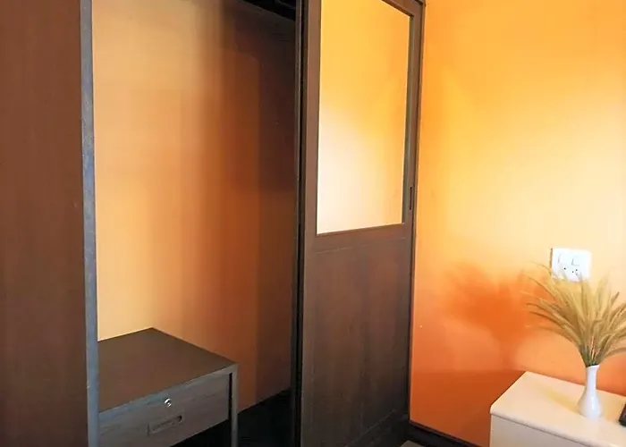 Phurafa Hotel 2*